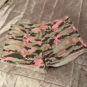 CALLIOPE Italian Pink Camo Shorts